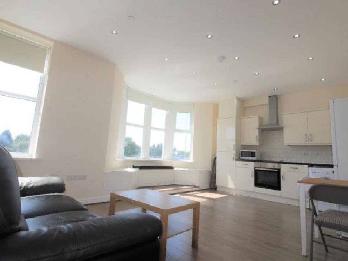 Picture of Apartment For Rent in Cardiff, South Glamorgan, United Kingdom