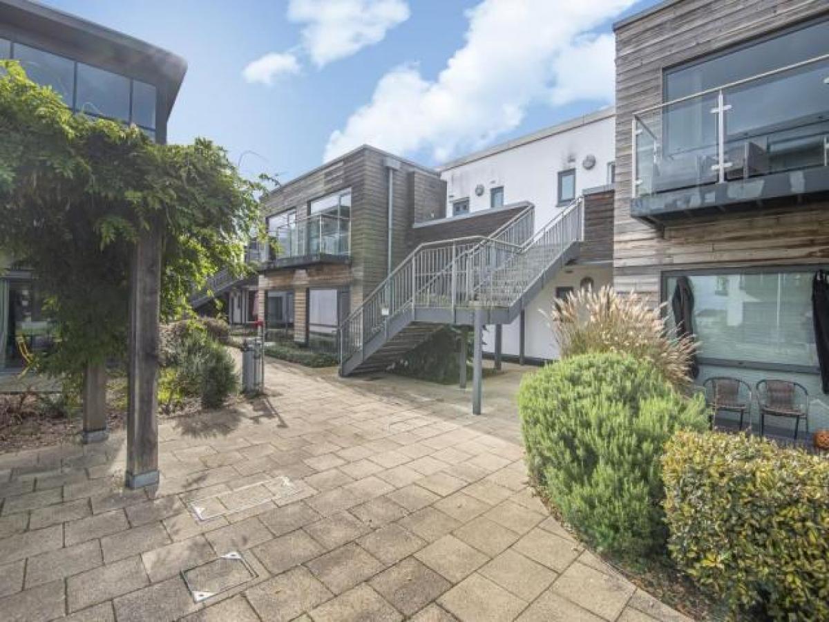 Picture of Apartment For Rent in Newbury, Berkshire, United Kingdom