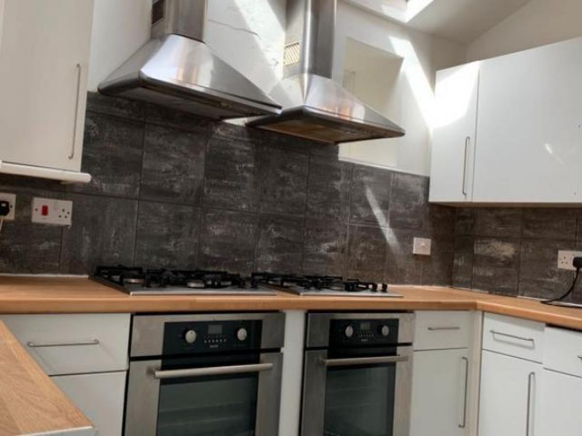 Picture of Home For Rent in Swansea, West Glamorgan, United Kingdom