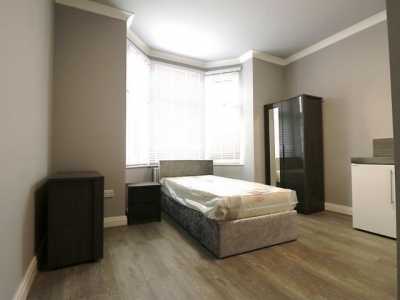 Apartment For Rent in Ilford, United Kingdom