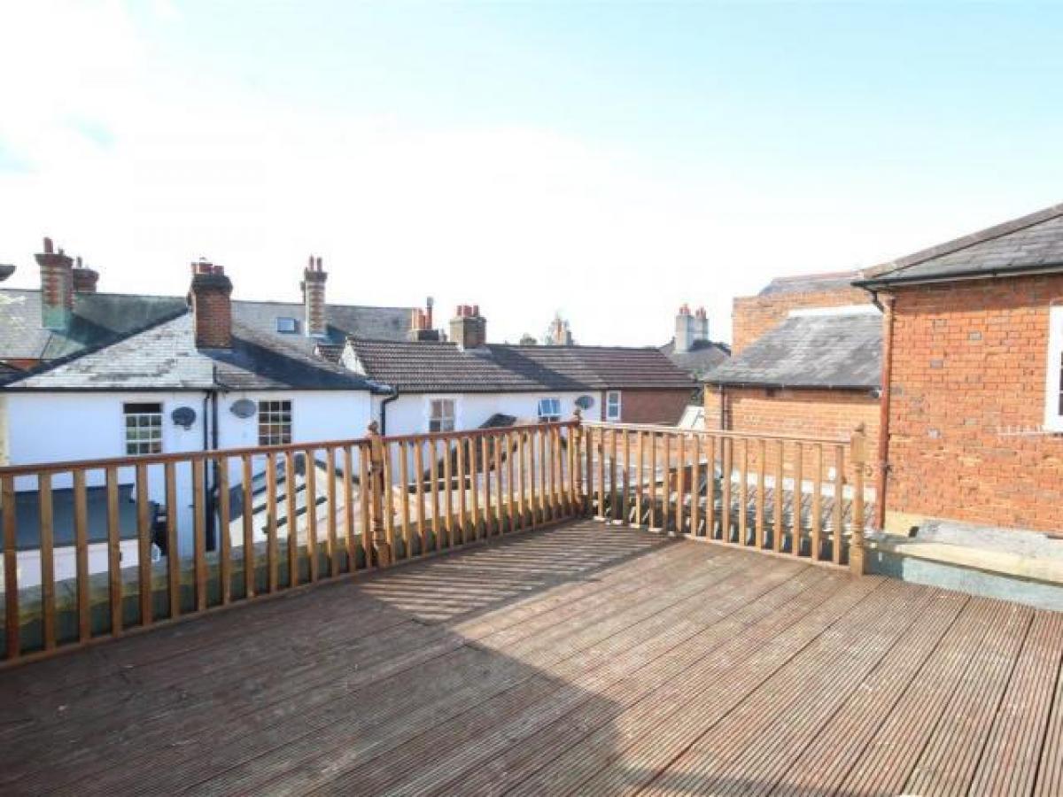 Picture of Apartment For Rent in Guildford, Surrey, United Kingdom