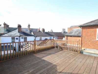 Apartment For Rent in Guildford, United Kingdom