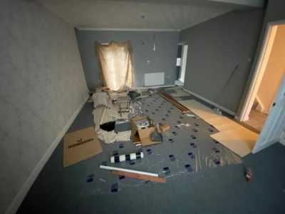 Home For Rent in Porth, United Kingdom