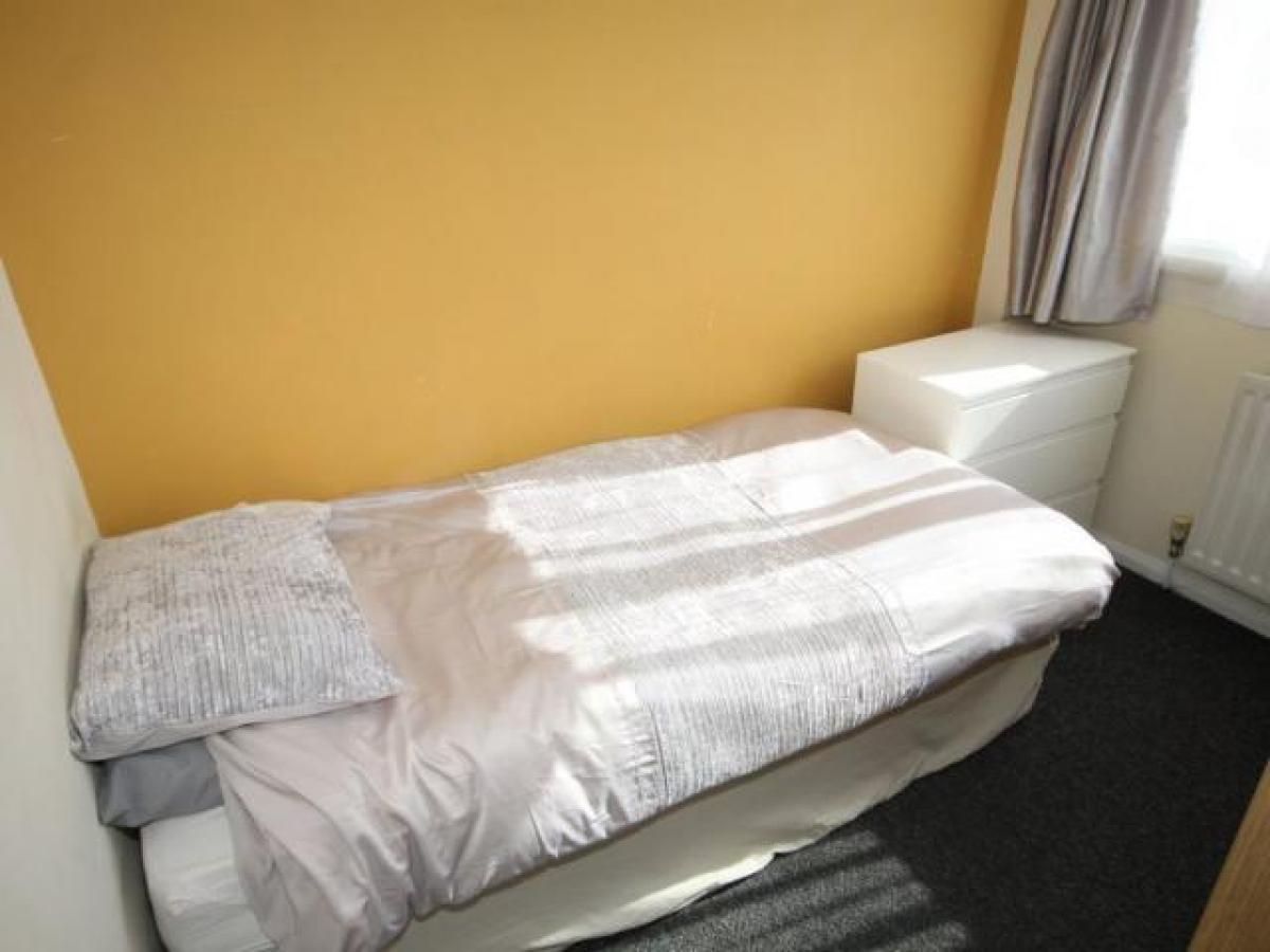 Picture of Apartment For Rent in Sittingbourne, Kent, United Kingdom