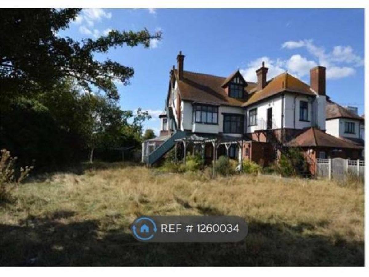 Picture of Apartment For Rent in Westcliff on Sea, Essex, United Kingdom