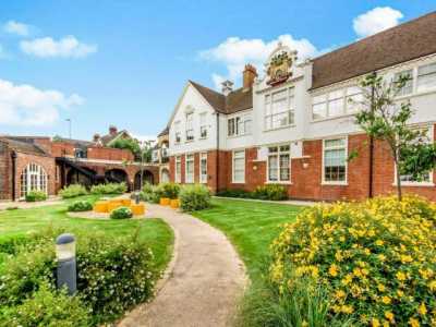 Apartment For Rent in 