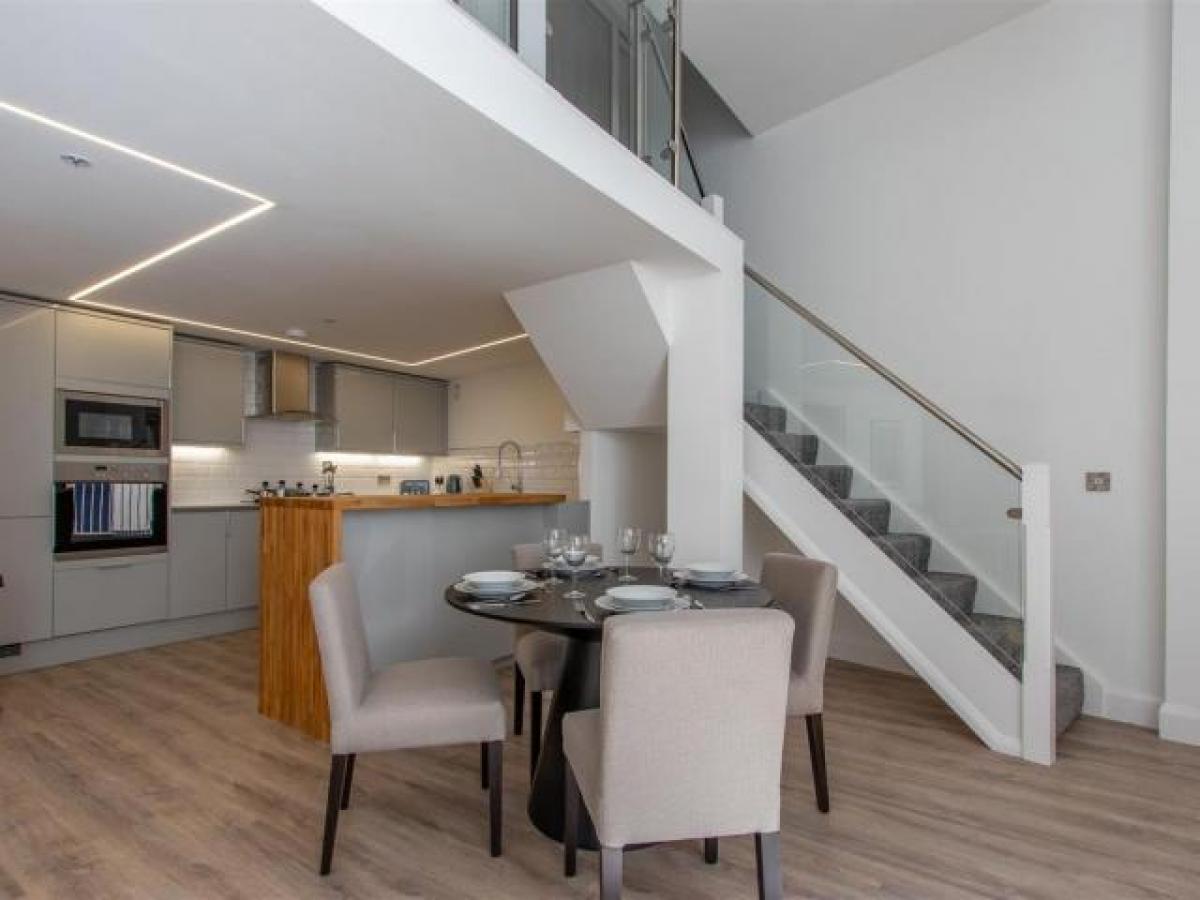 Picture of Apartment For Rent in Cardiff, South Glamorgan, United Kingdom