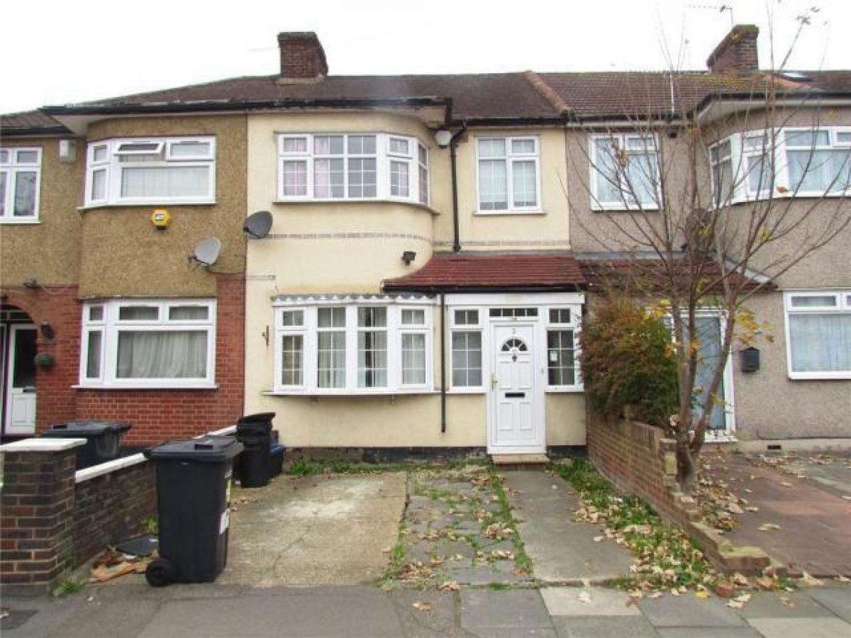 Picture of Home For Rent in Romford, Essex, United Kingdom