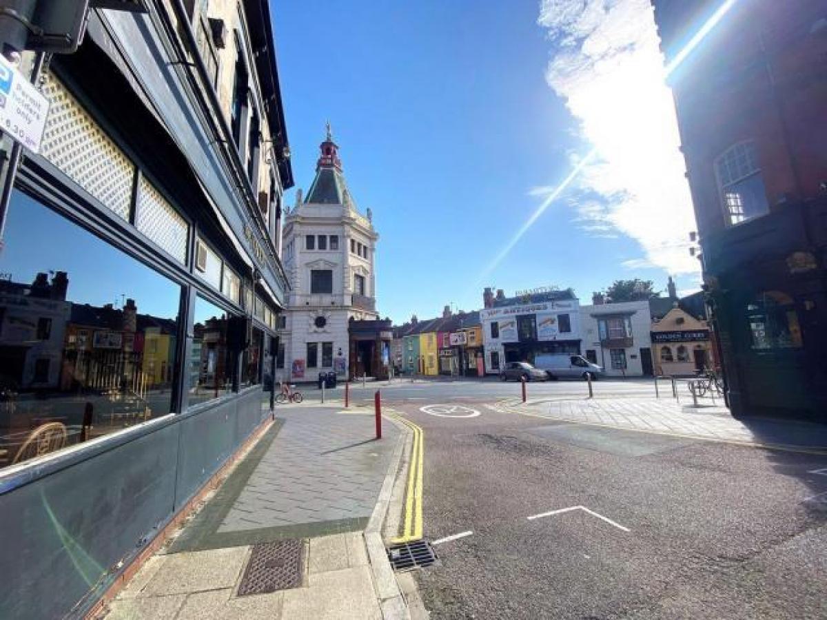 Picture of Apartment For Rent in Southsea, Hampshire, United Kingdom