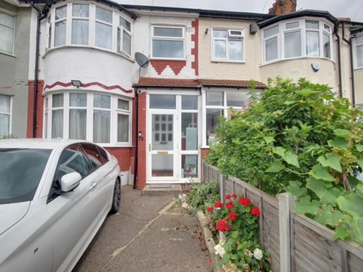 Picture of Home For Rent in Enfield, Greater London, United Kingdom