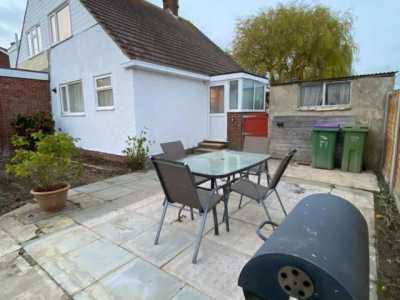 Bungalow For Rent in Hythe, United Kingdom