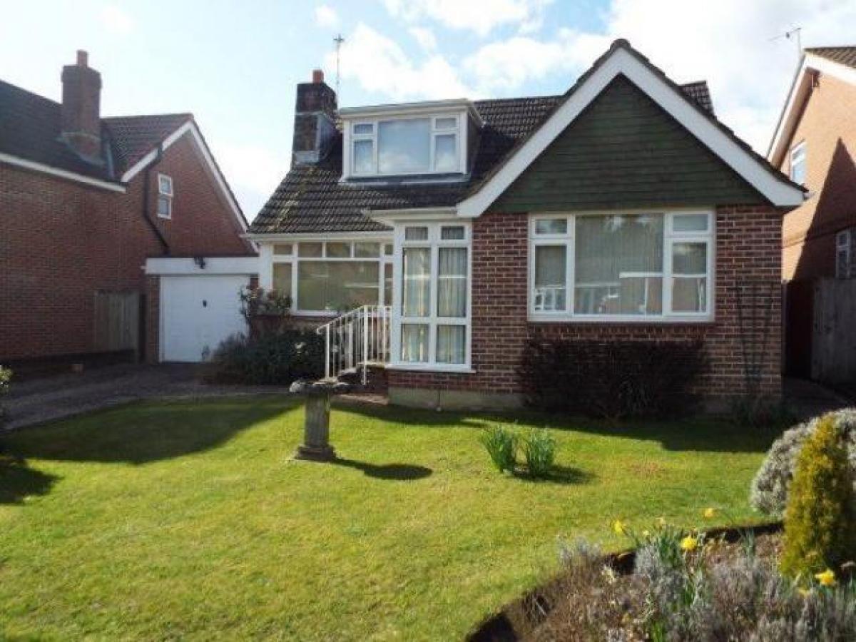 Picture of Bungalow For Rent in Southampton, Hampshire, United Kingdom