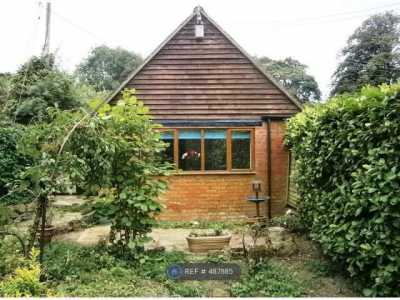 Bungalow For Rent in Southam, United Kingdom