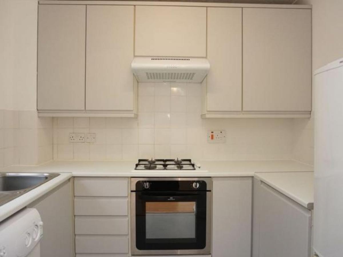 Picture of Apartment For Rent in Bracknell, Berkshire, United Kingdom