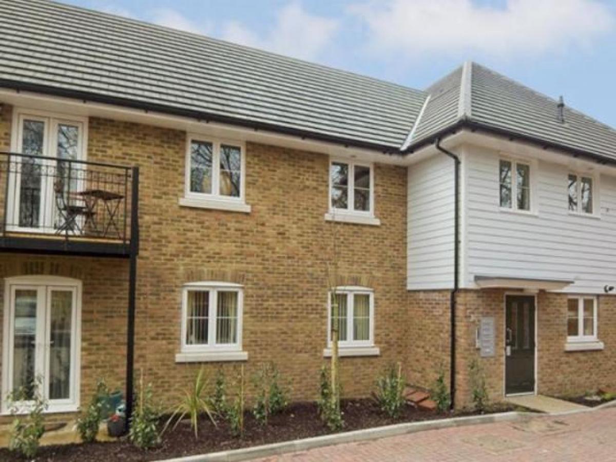 Picture of Apartment For Rent in Edenbridge, Kent, United Kingdom