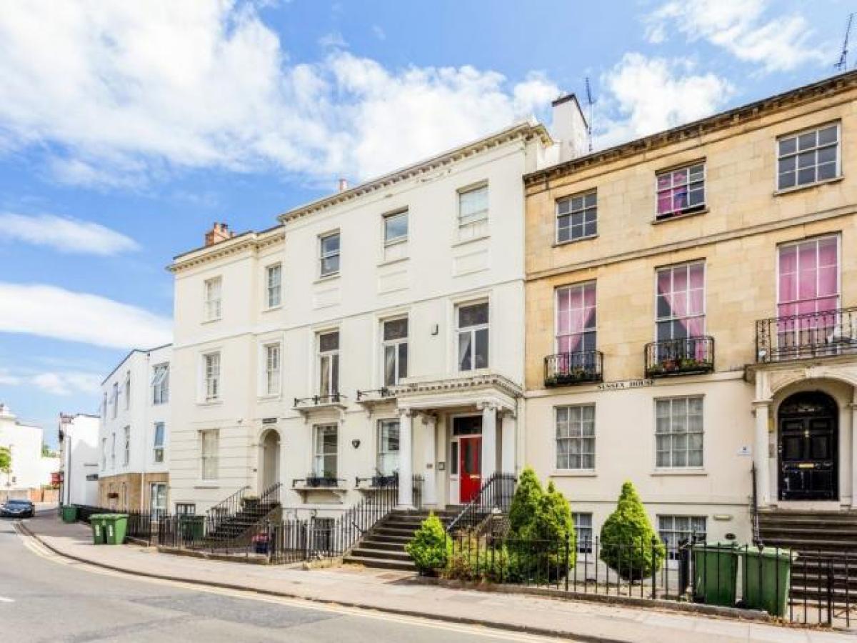 Picture of Apartment For Rent in Cheltenham, Gloucestershire, United Kingdom