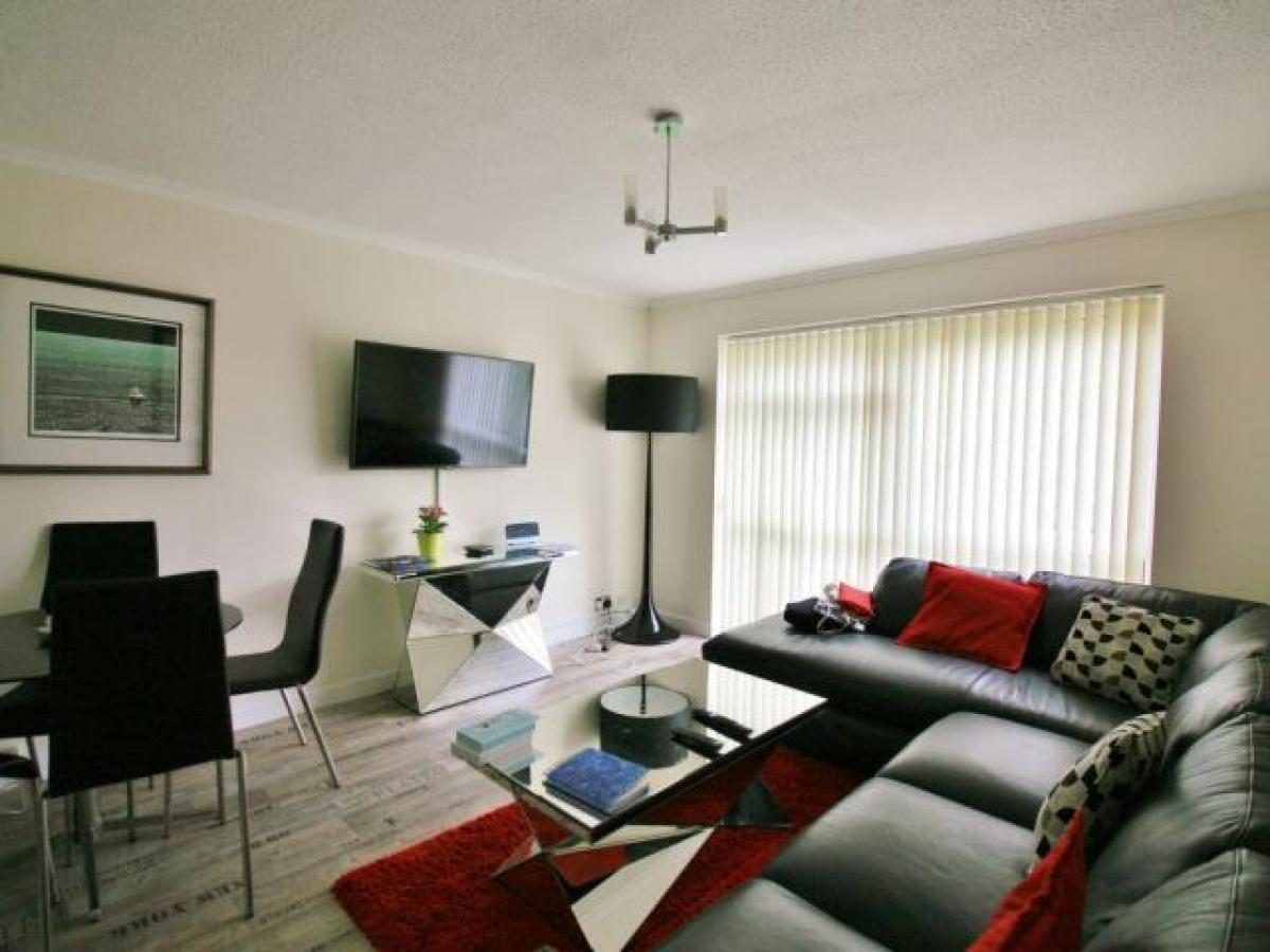 Picture of Apartment For Rent in Woodstock, Oxfordshire, United Kingdom