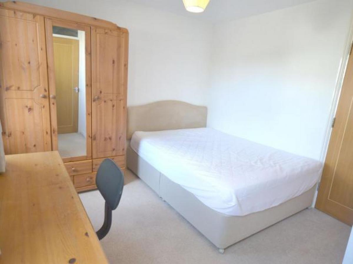 Picture of Apartment For Rent in Exeter, Devon, United Kingdom