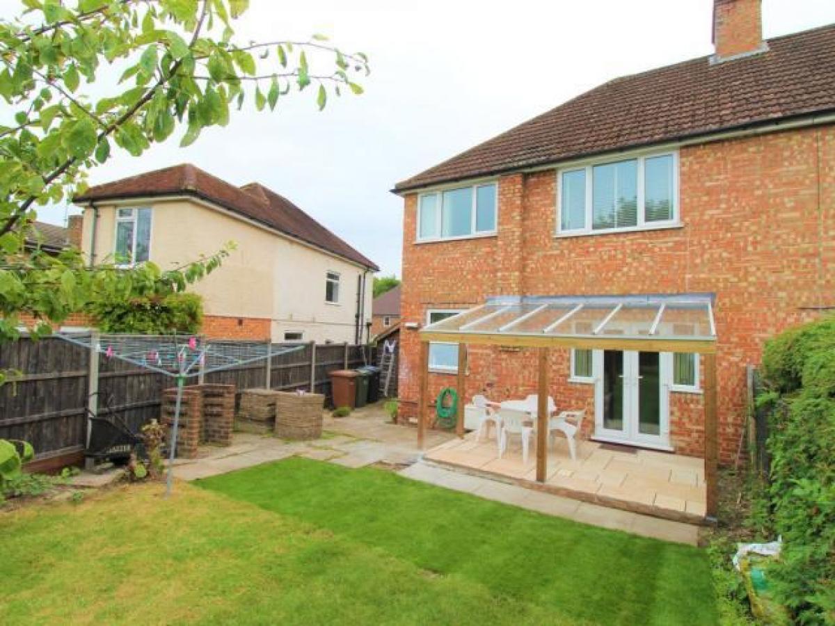 Picture of Home For Rent in Guildford, Surrey, United Kingdom