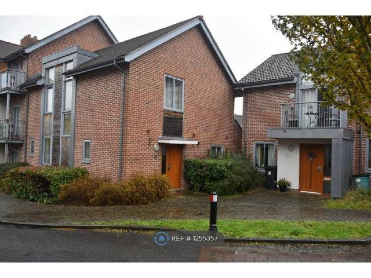 Picture of Home For Rent in Basingstoke, Hampshire, United Kingdom