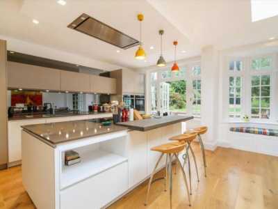 Apartment For Rent in 