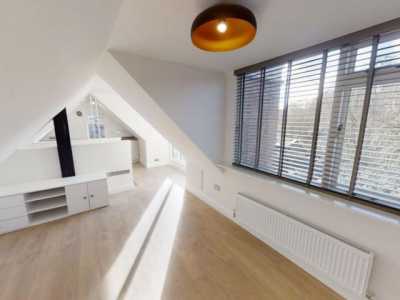 Apartment For Rent in Guildford, United Kingdom