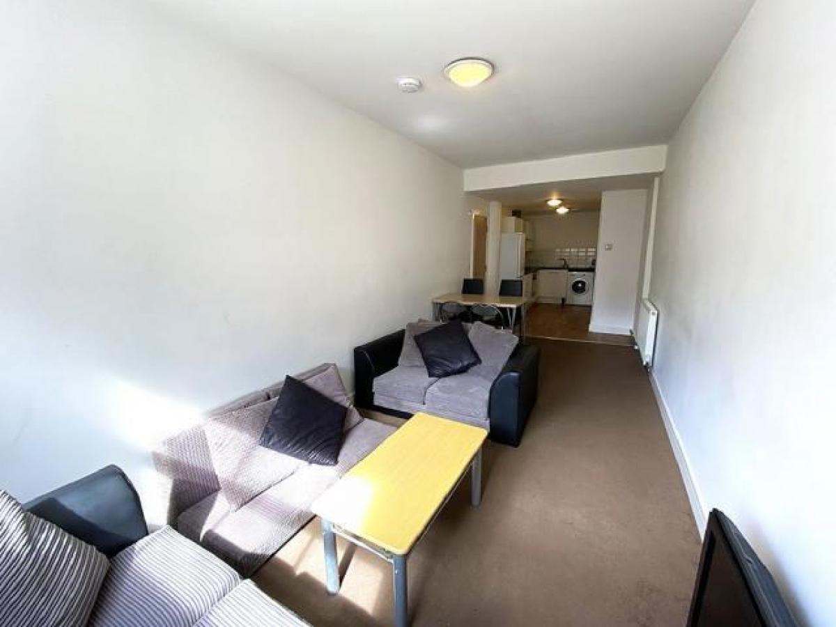 Picture of Apartment For Rent in Portsmouth, Hampshire, United Kingdom