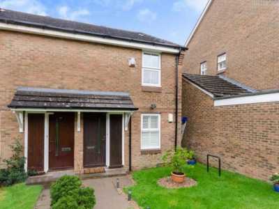 Apartment For Rent in Kingston upon Thames, United Kingdom