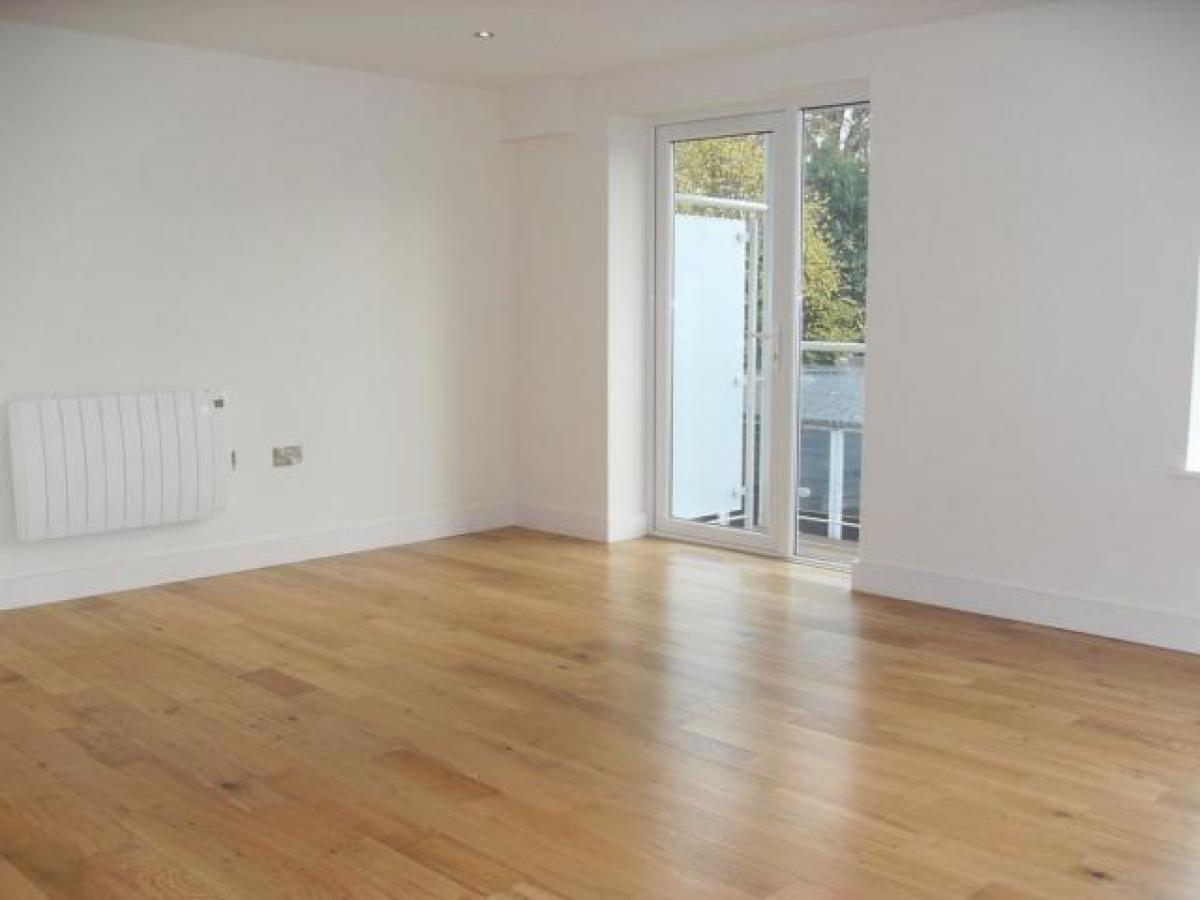 Picture of Apartment For Rent in Ashford, Kent, United Kingdom