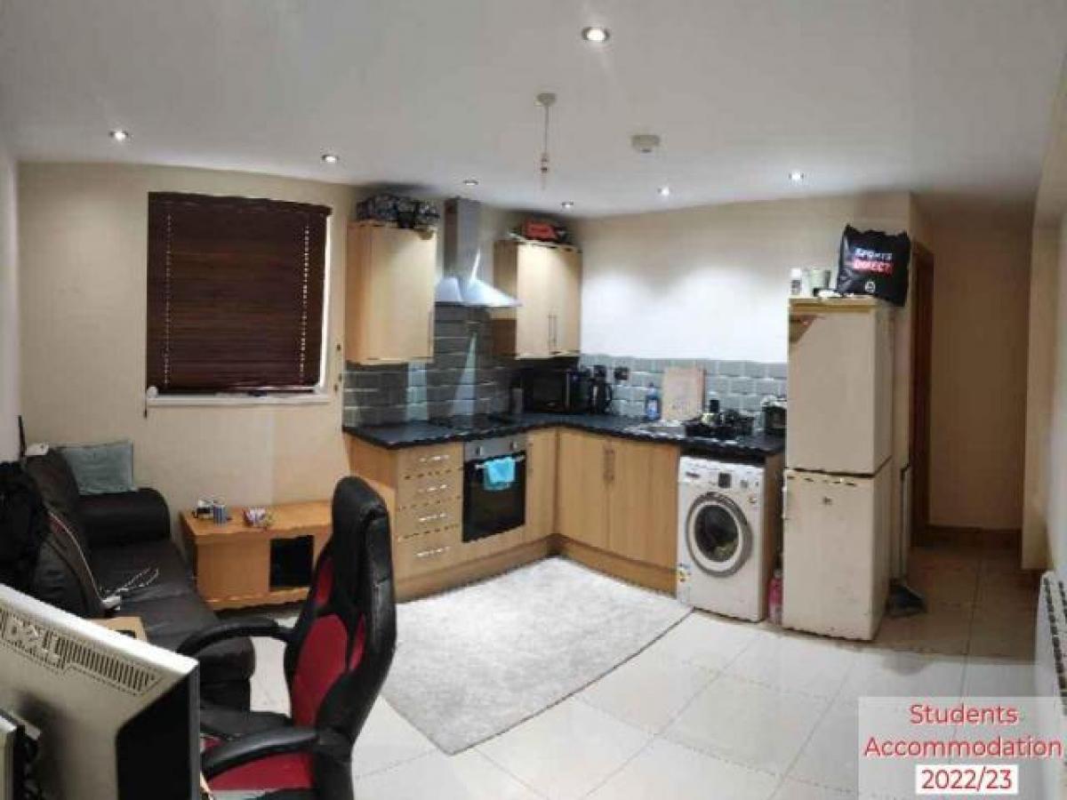 Picture of Apartment For Rent in Cardiff, South Glamorgan, United Kingdom