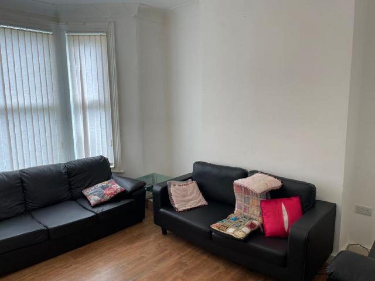 Picture of Home For Rent in Leeds, West Yorkshire, United Kingdom