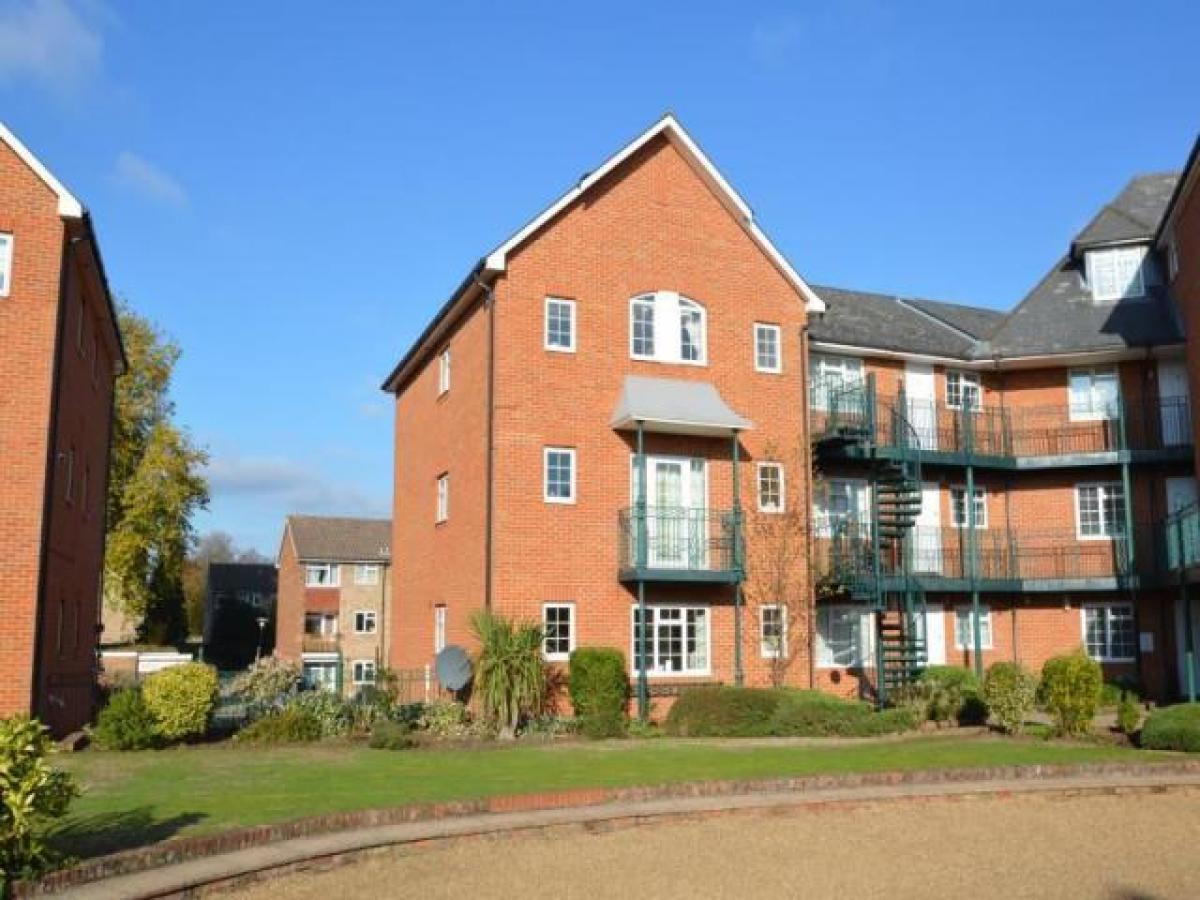 Picture of Apartment For Rent in Windsor, Berkshire, United Kingdom