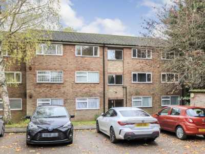 Apartment For Rent in Harpenden, United Kingdom