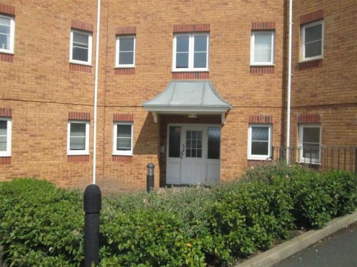 Picture of Apartment For Rent in Oldbury, West Midlands, United Kingdom