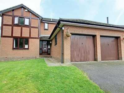 Home For Rent in Chesterfield, United Kingdom