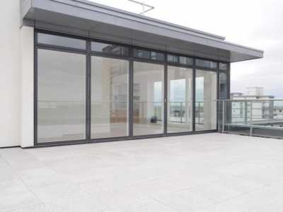 Apartment For Rent in Brentford, United Kingdom