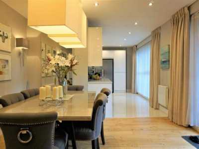 Apartment For Rent in 