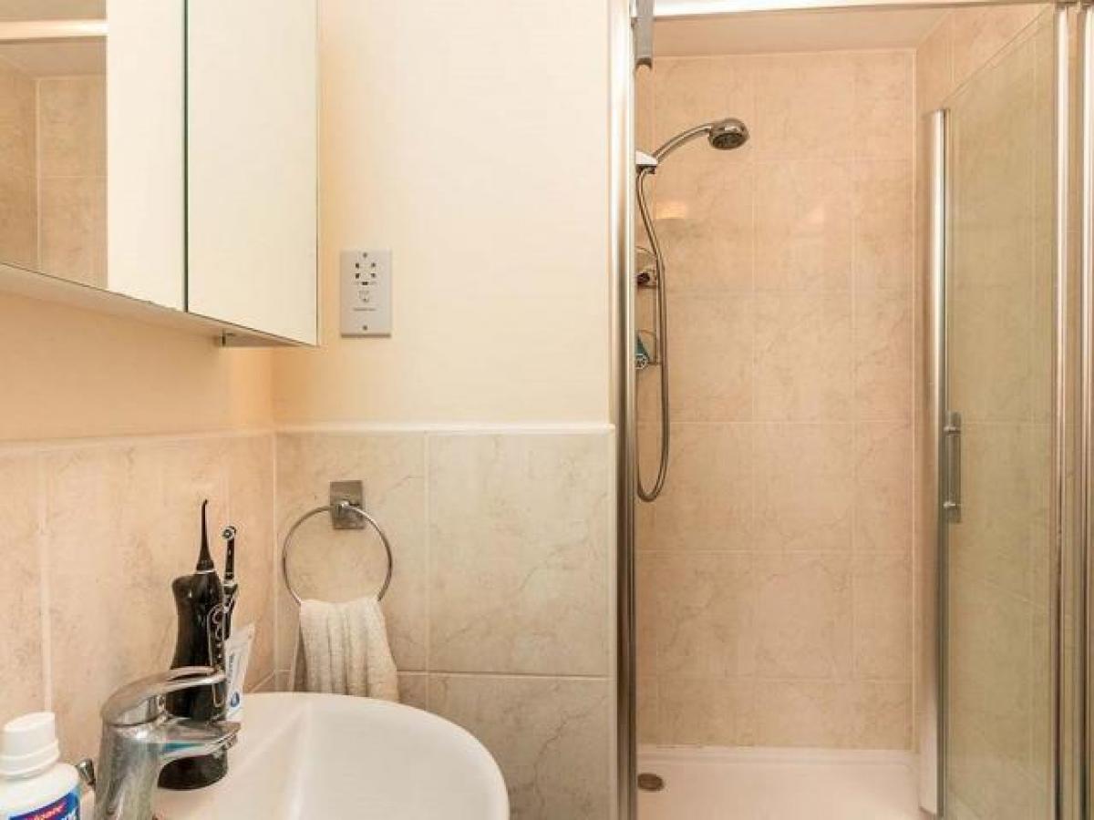 Picture of Apartment For Rent in Basingstoke, Hampshire, United Kingdom