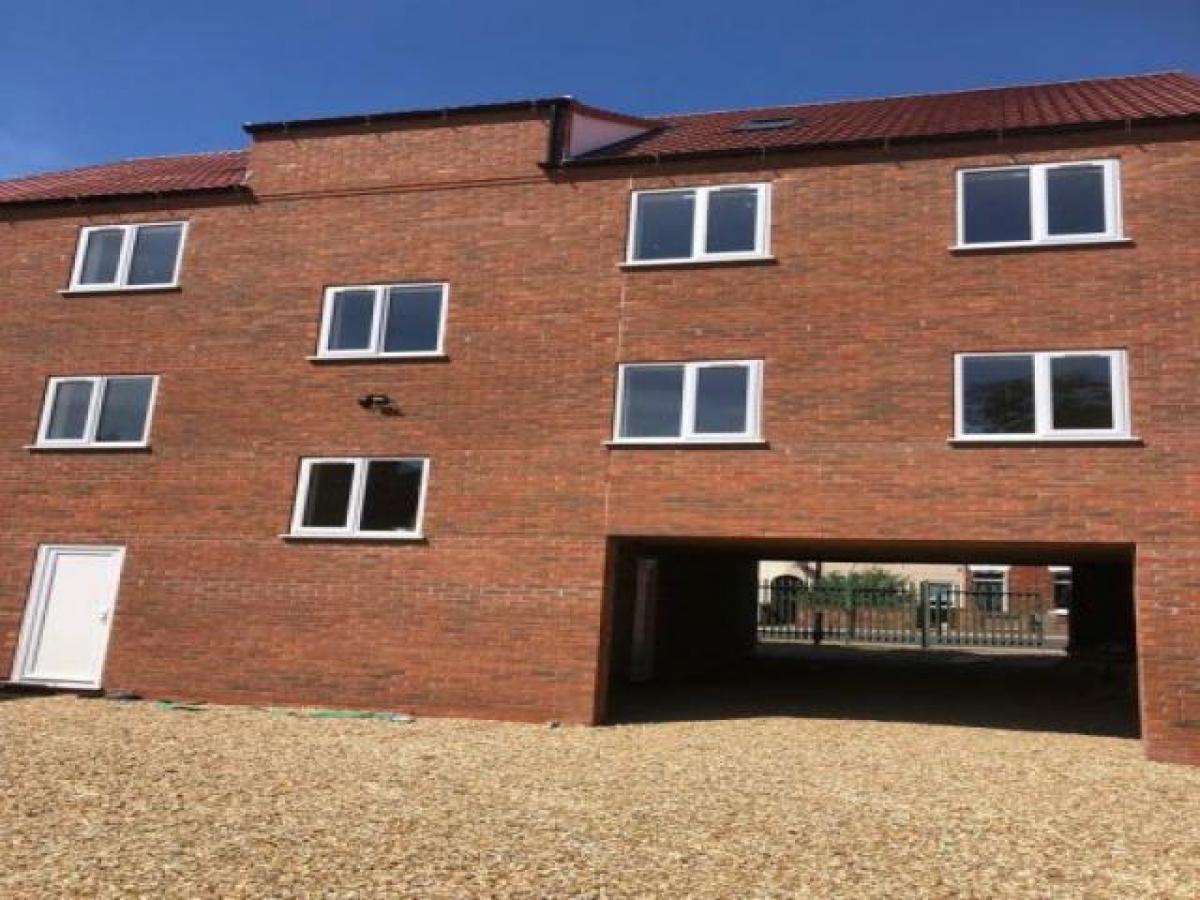 Picture of Apartment For Rent in Grimsby, Lincolnshire, United Kingdom