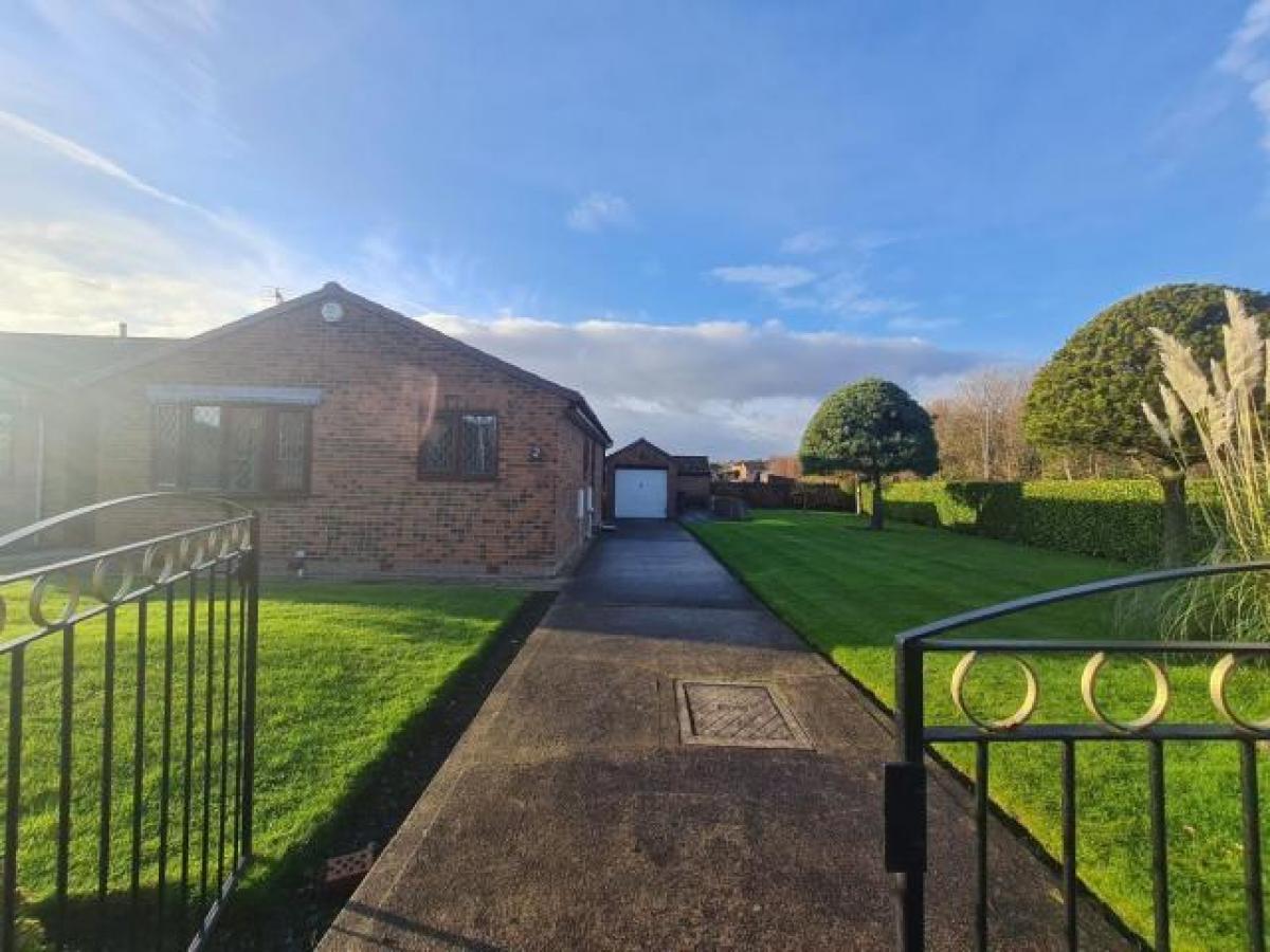 Picture of Bungalow For Rent in Wakefield, West Yorkshire, United Kingdom