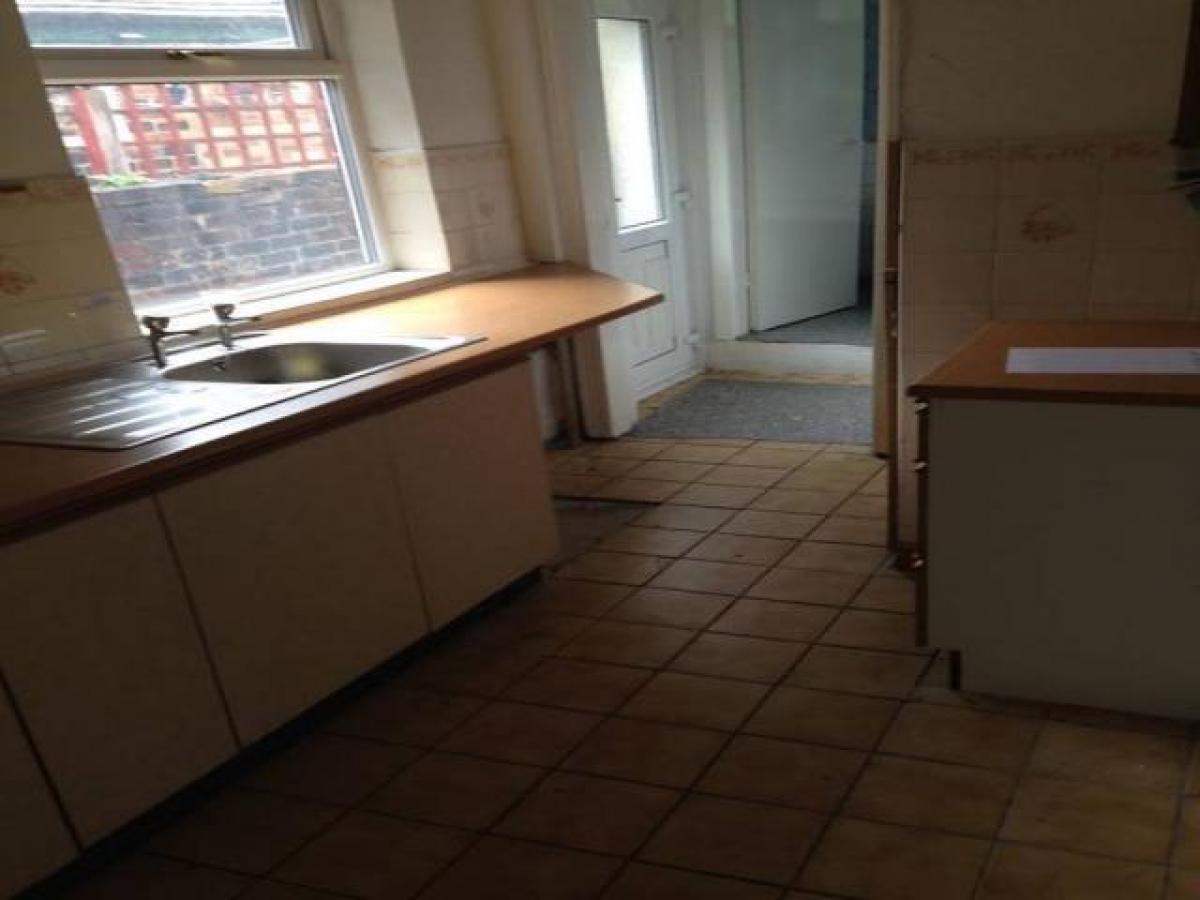 Picture of Home For Rent in Stoke on Trent, Staffordshire, United Kingdom