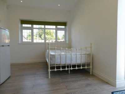 Apartment For Rent in Uxbridge, United Kingdom