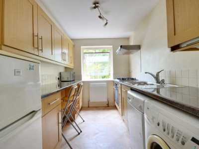 Apartment For Rent in Uxbridge, United Kingdom