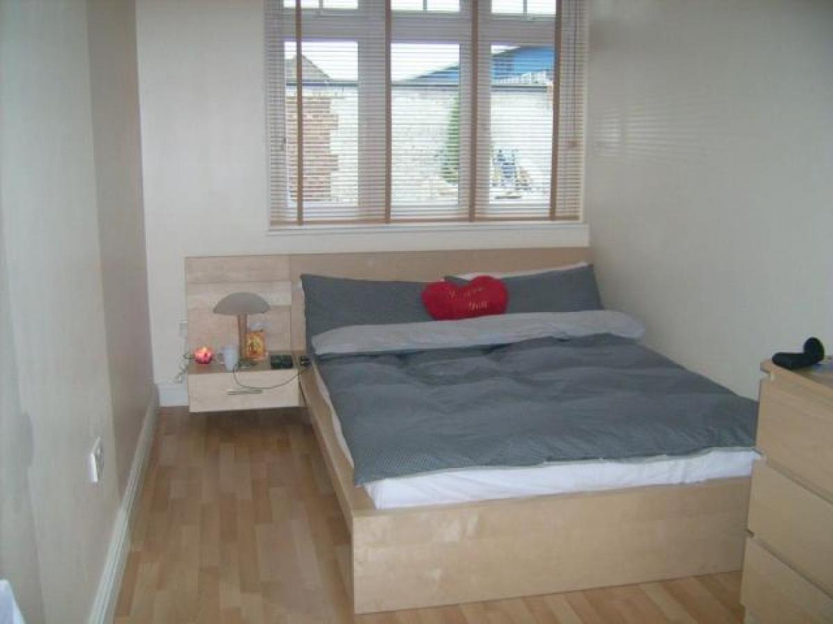 Picture of Apartment For Rent in Harrow, Greater London, United Kingdom