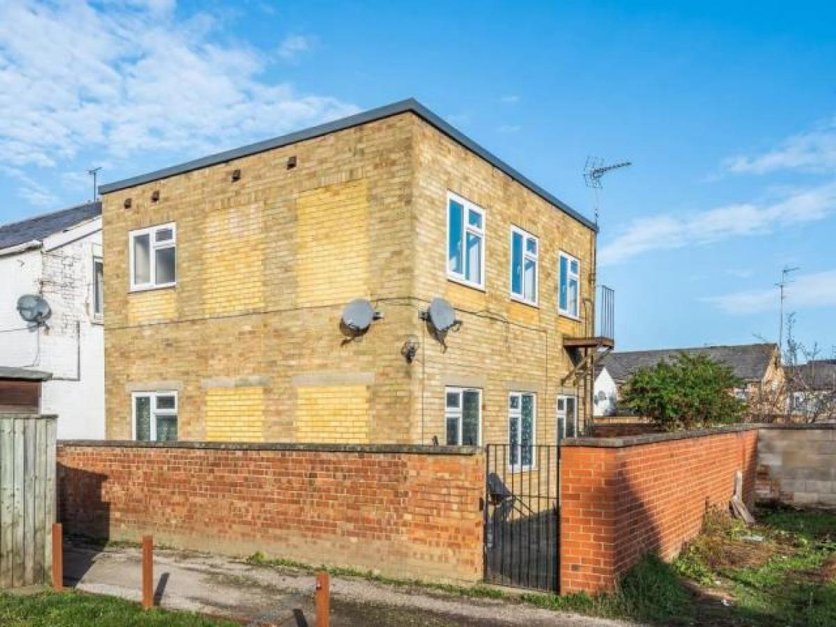 Picture of Apartment For Rent in Banbury, Oxfordshire, United Kingdom