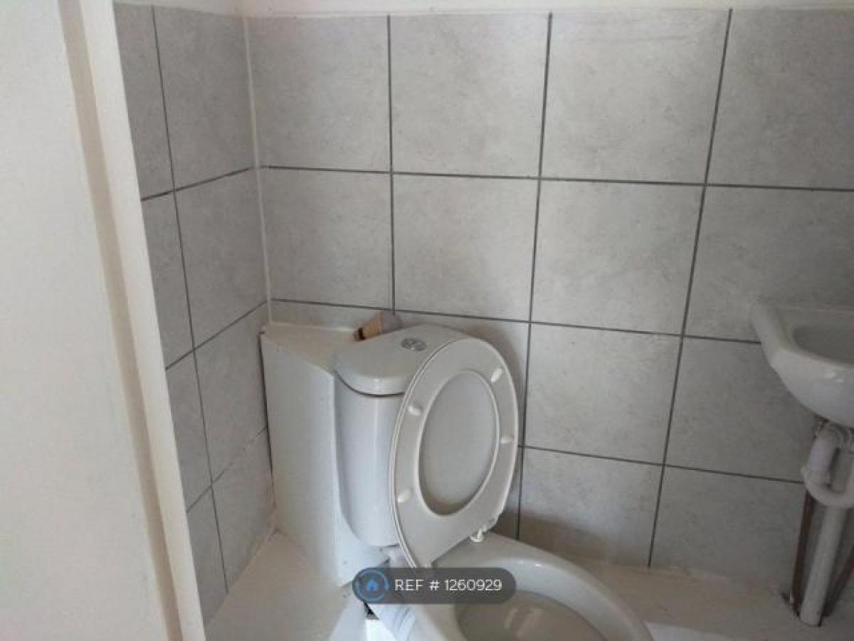 Picture of Apartment For Rent in Southall, Greater London, United Kingdom