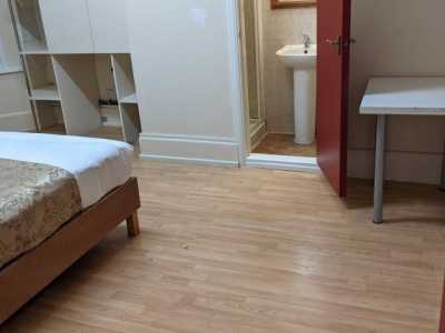 Apartment For Rent in 