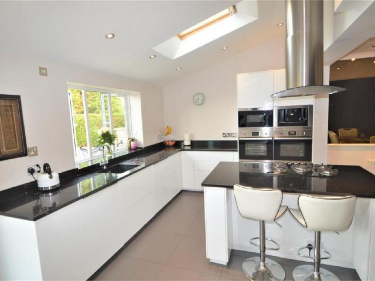 Picture of Home For Rent in Barking, Greater London, United Kingdom