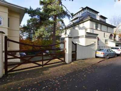 Apartment For Rent in 