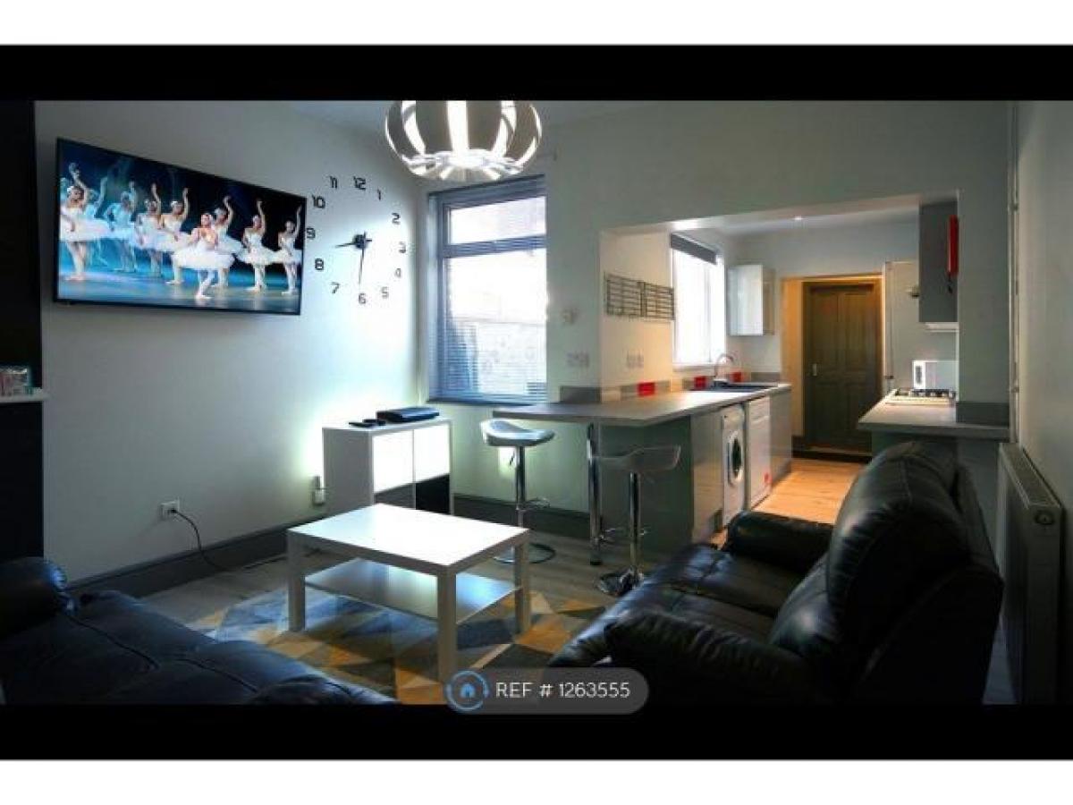 Picture of Home For Rent in Stoke on Trent, Staffordshire, United Kingdom